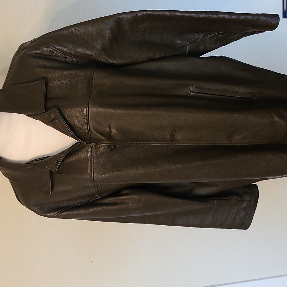 ROOTS chocolate brown leather jacket